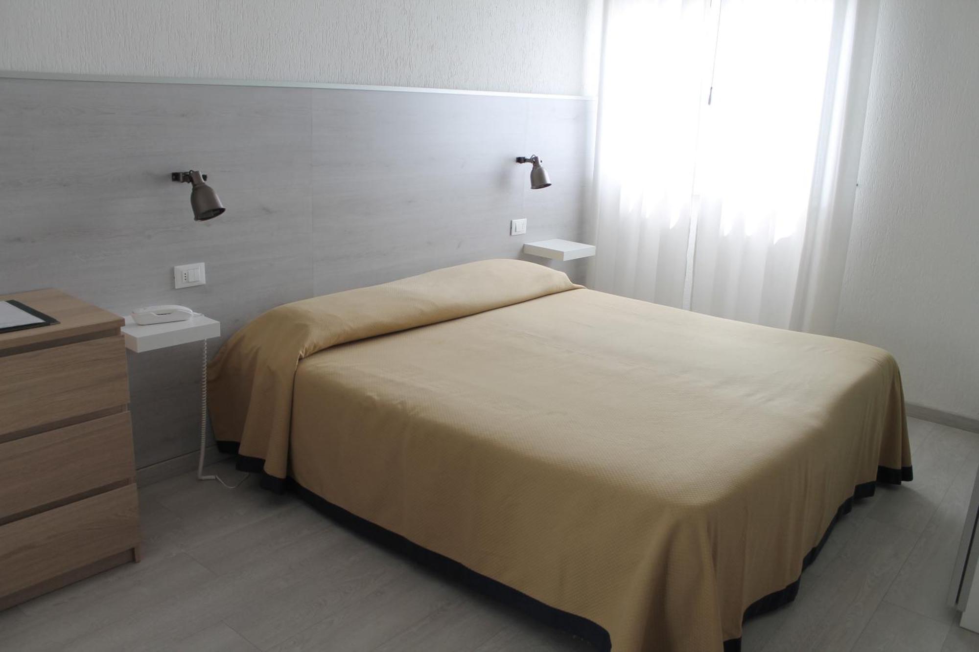 Hotel Alba Sul Mare Lido di Camaiore Habitación foto